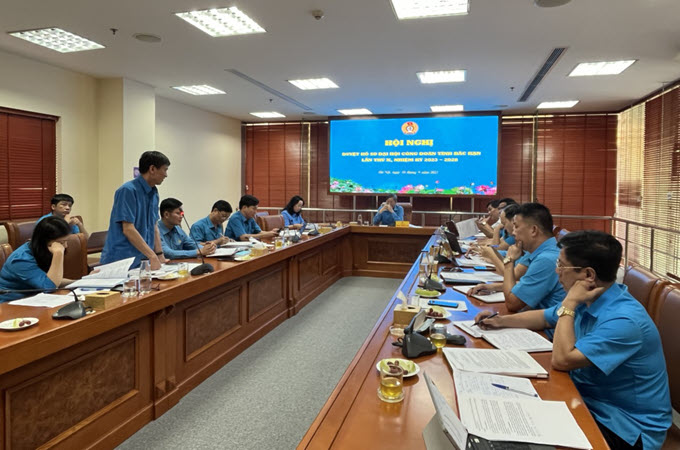 Đoàn Chủ tịch Tổng Liên đoàn Lao động Việt Nam duyệt hồ sơ Đại hội Công đoàn tỉnh Bắc Kạn lần thứ X, nhiệm kỳ 2023 - 2028