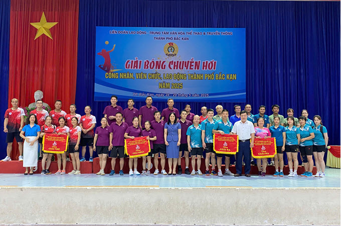 Giải Bóng chuyền hơi công nhân, viên chức, lao động thành phố Bắc Kạn năm 2025